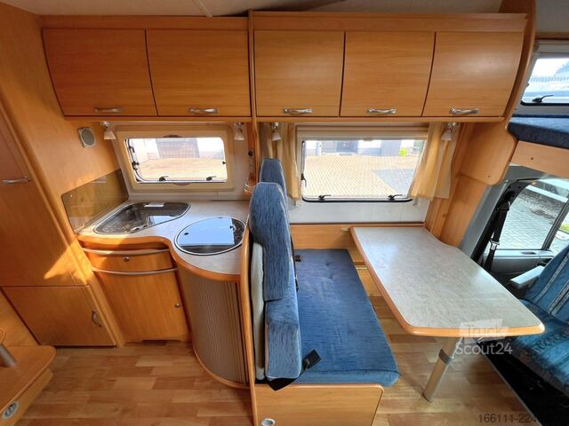 Avtodom z nadgradnjo (alkoven) LMC Liberty A 698 G - Festbett - Klima - Markise -
