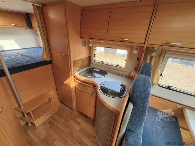 Avtodom z nadgradnjo (alkoven) LMC Liberty A 698 G - Festbett - Klima - Markise -