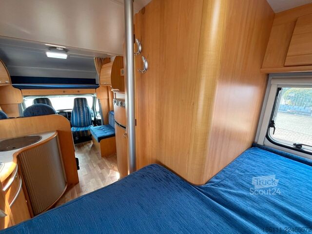 Avtodom z nadgradnjo (alkoven) LMC Liberty A 698 G - Festbett - Klima - Markise -
