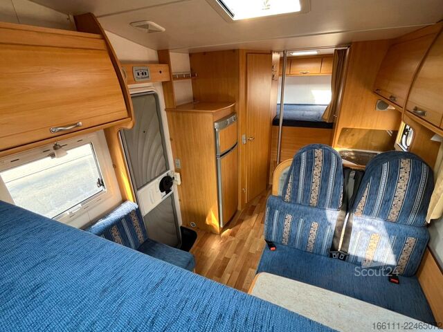Avtodom z nadgradnjo (alkoven) LMC Liberty A 698 G - Festbett - Klima - Markise -
