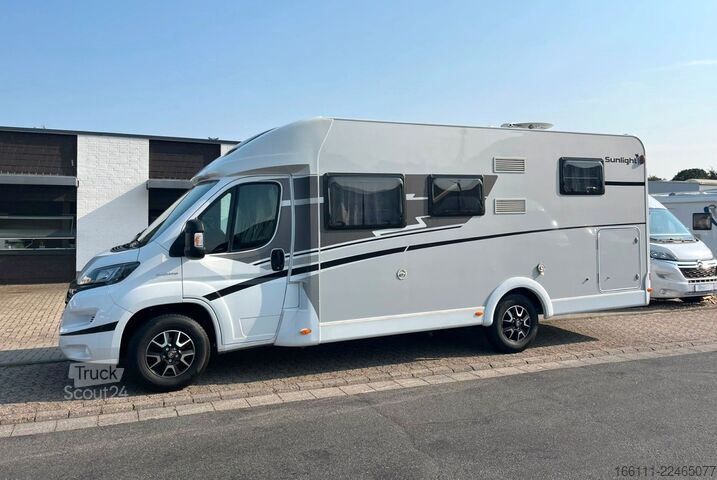 Puoliksi integroitu matkailuauto SUNLIGHT Aktive T 67 - Hub/Einzelbetten - auto/Sat/TV -