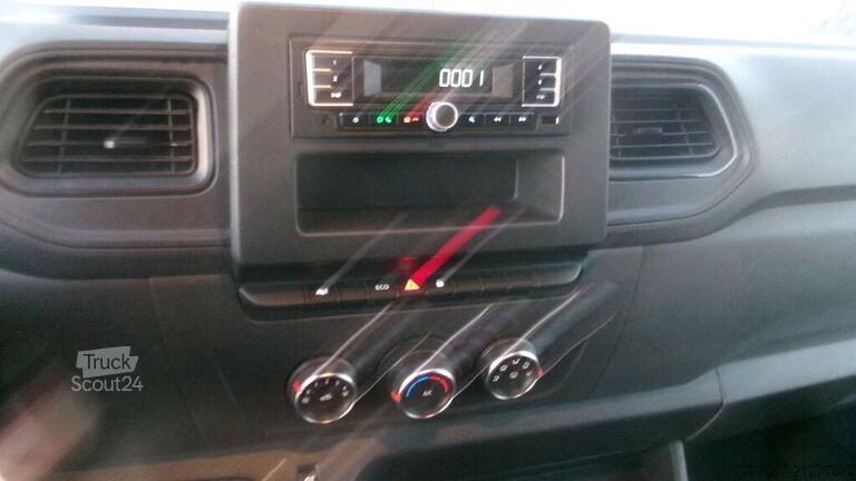 شاحنة نقل بضائع بسقف مرتفع Renault Master T35 2.3 dci 135cv L2H2 Ice E6d-temp