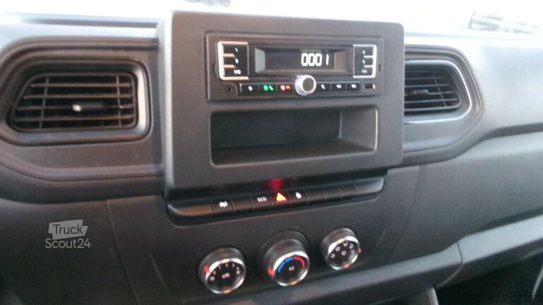 شاحنة نقل بضائع بسقف مرتفع Renault Master T35 2.3 dci 135cv L2H2 Ice E6d-temp