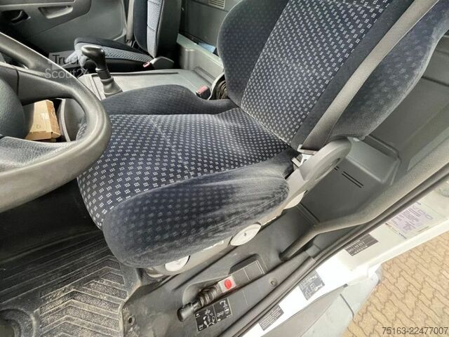 Tovornjak prekucnik MERCEDES-BENZ Axor 1826 K 4x2 2-Achs Kipper Kran Greiferst. de