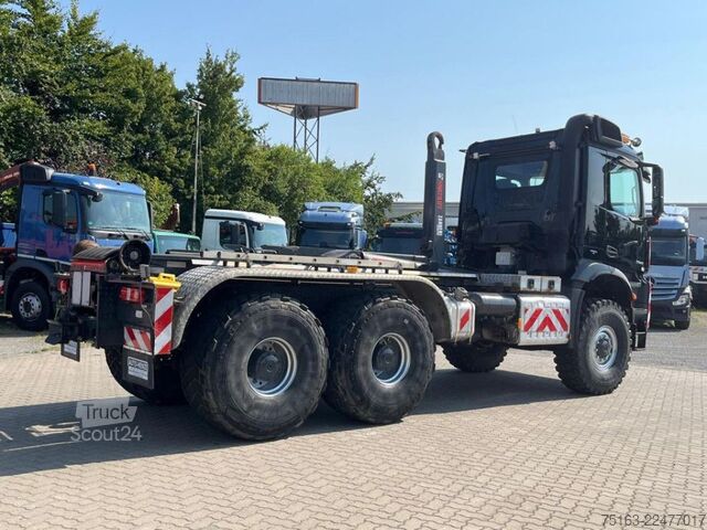 Φορτηγό γερανός roll-off MERCEDES-BENZ Arocs 3343 6x6 Abrollkipper Singelreifen kz.Rads