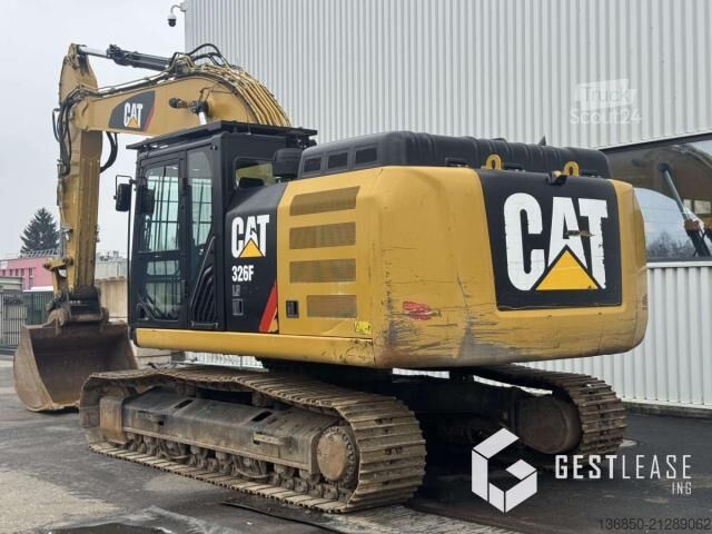 Excavator pe șenile  326F LN