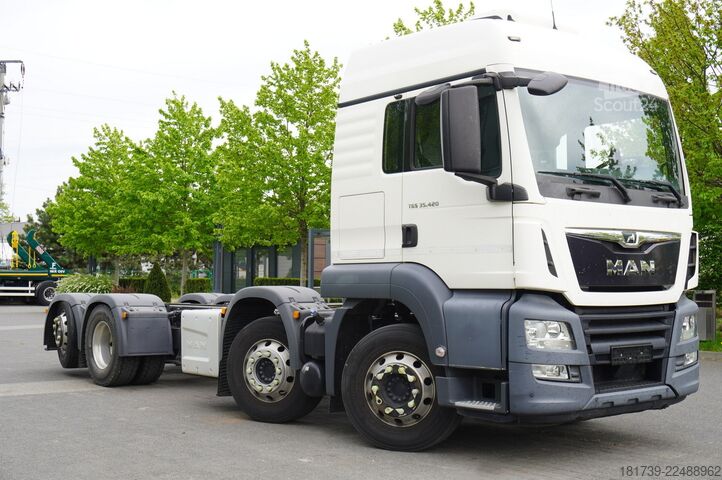 Alváz MAN TGS 35.420 8×2 / Chassis 6.4 m / 3 units