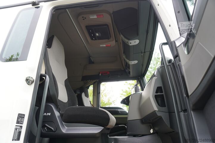 Alváz MAN TGS 35.420 8×2 / Chassis 6.4 m / 3 units