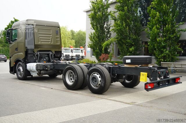 без надстройка Iveco S-Way AS260S460Y-FP / FULL ADR / PTO