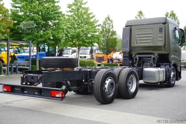 без надстройка Iveco S-Way AS260S460Y-FP / FULL ADR / PTO
