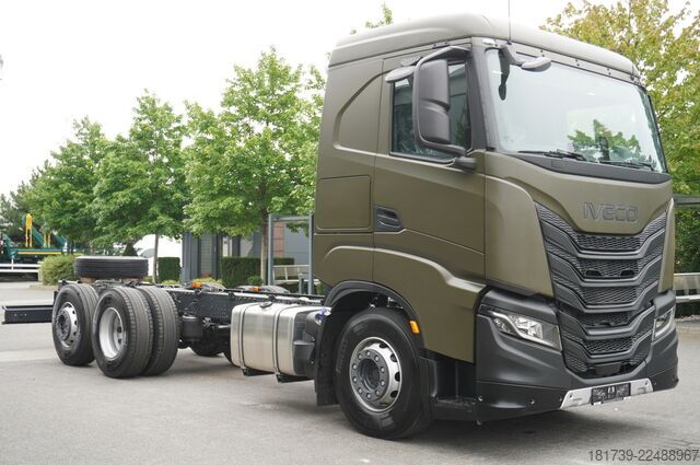 без надстройка Iveco S-Way AS260S460Y-FP / FULL ADR / PTO