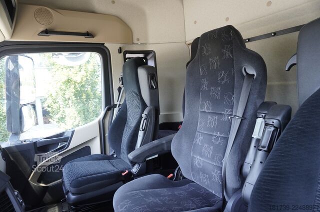 Autokrāns Mercedes-Benz Actros 2540 6×2 / 90 tho. km! / NEW body