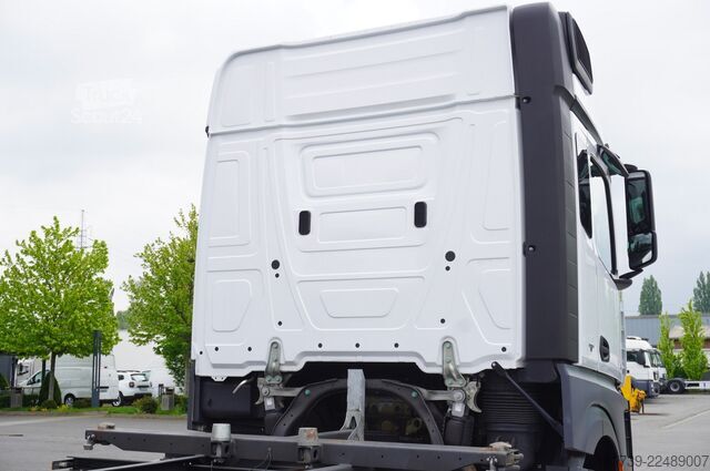 BDF / braukšanas nodarbībām Mercedes-Benz Actros 2540 6x2 / 80 tho. km! / 5-seater