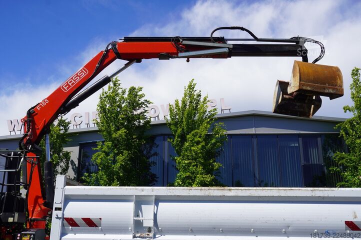 Tovornjak s prekucnikom in dvigalom Mercedes-Benz Arocs 3236 8×4/ 90 tho. km / Fassi F155A