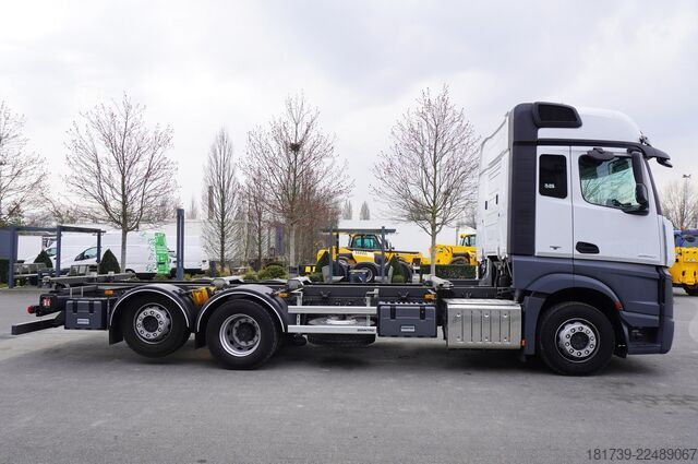 Auto skola / BDF Mercedes-Benz Actros 2540 6×2 / 90 tho. km! / 5-seater