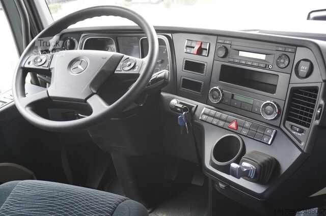 Auto skola / BDF Mercedes-Benz Actros 2540 6×2 / 90 tho. km! / 5-seater