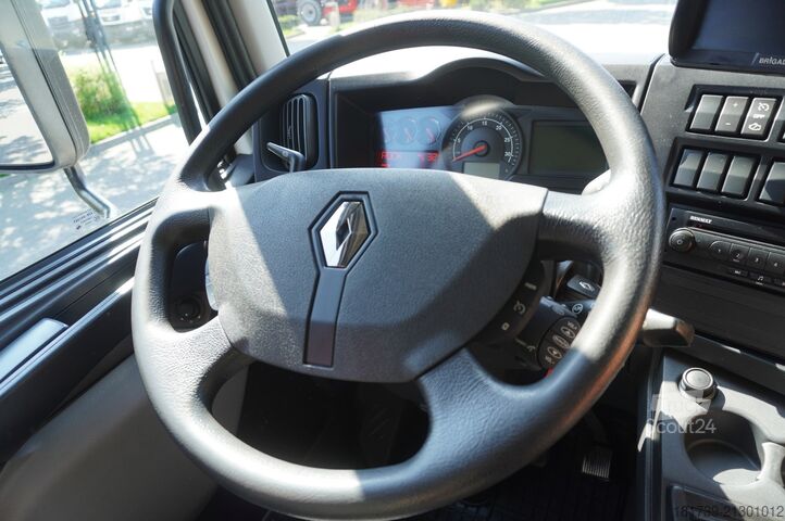 Laweta Renault D12 / New galvanized tow truck superstru