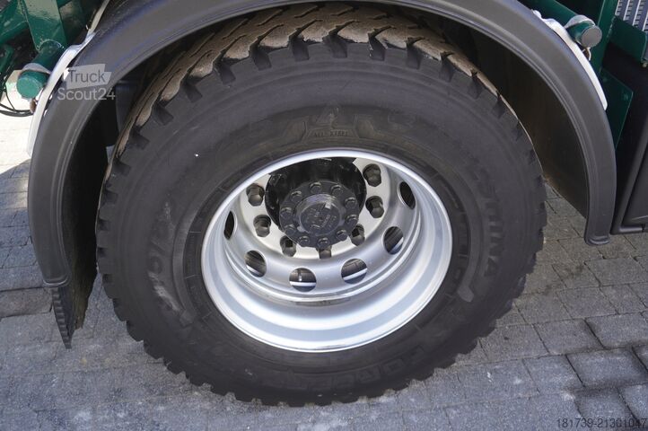 Navele container DAF LF 18.310 E6 / Skip loader Fornal