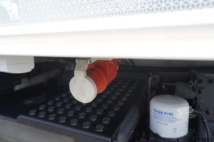 Camion frigorific Volvo FH 500 6x2 E6 / Schmitz 19 EPAL refriger