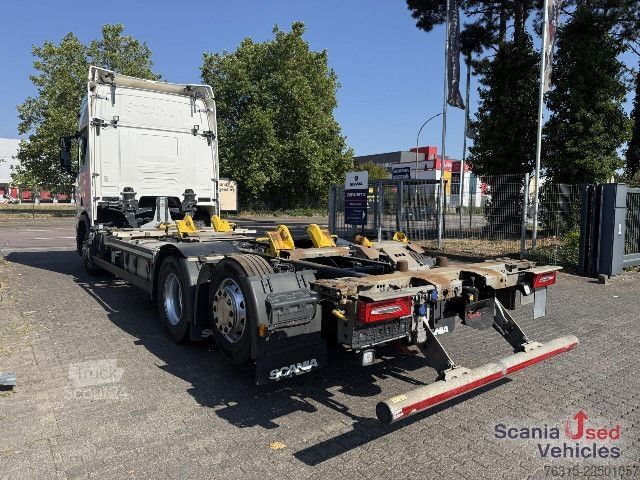 Nákladné vozidlo s výmennou nadstavbou Scania R460 - 6x2*4 - SDG MULTI BDF - TIEFKUPPLUNG -