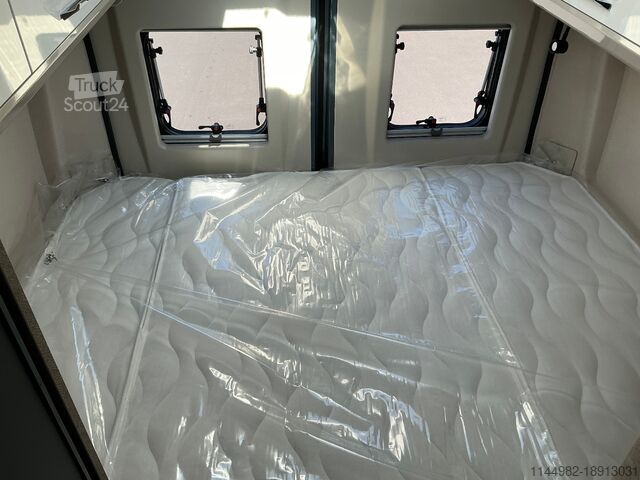 Varebil KARMANN DAVIS 590 TRENDSTYLE PLUS AUTOMATIK + MARKISE