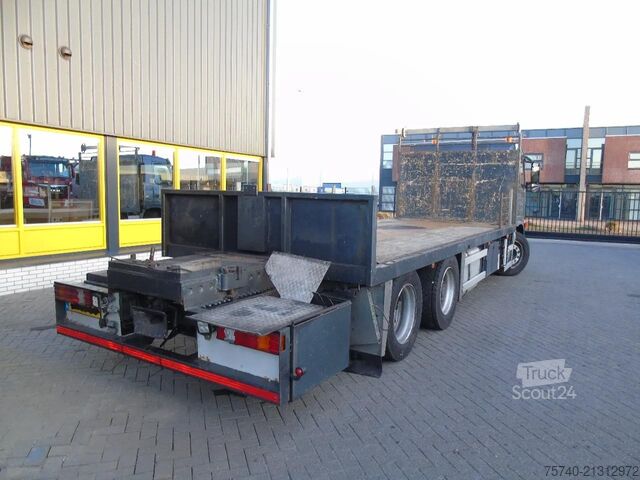 Chassis com cabina Volvo FH 380 + 6X2 + MANUAL