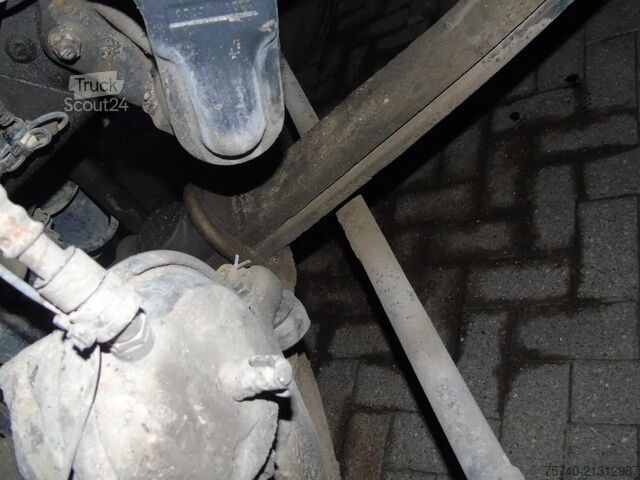 Kipper Renault Kerax 410DXI + 8X4 + MANUAL + SPRING
