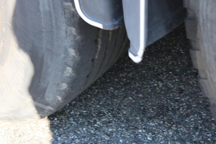 Valigia Kässbohrer 3x axle + bpw