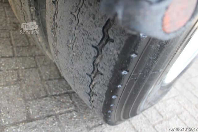 Volquete Ginaf X 5250 + TIPPER 10x4 + MANUAL