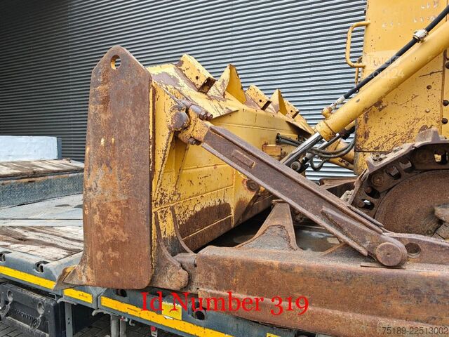 Μηχανή ισοπέδωσης Caterpillar D6N XL