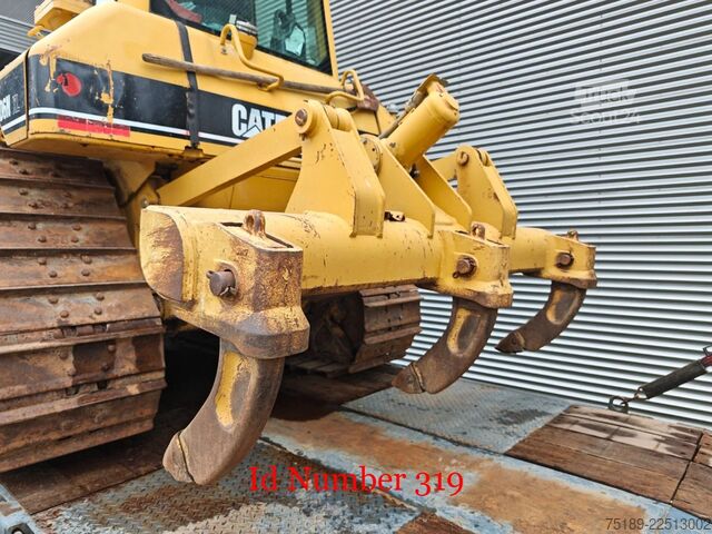 Μηχανή ισοπέδωσης Caterpillar D6N XL