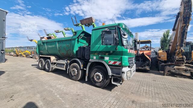 Pašizgāzējs Mercedes-Benz Actros 3241