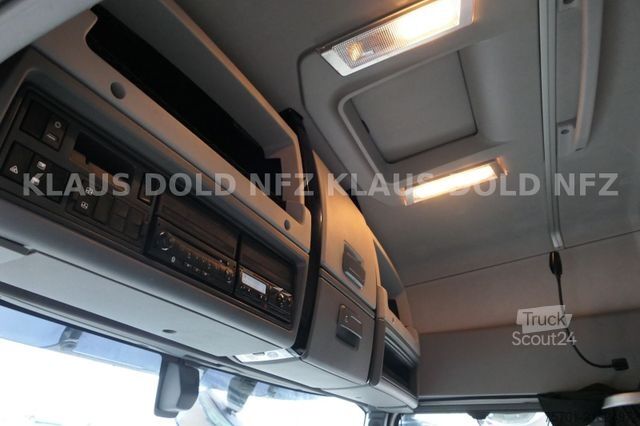 Tracteur routier standard RENAULT T 460 Retarder 2-Tank Kühlbox Euro 6