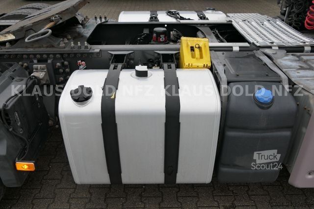 Tracteur routier standard RENAULT T 460 Retarder 2-Tank Kühlbox Euro 6