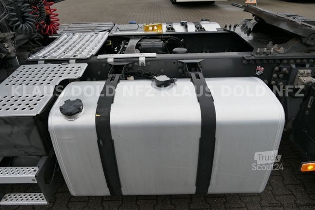 Tracteur routier standard RENAULT T 460 Retarder 2-Tank Kühlbox Euro 6