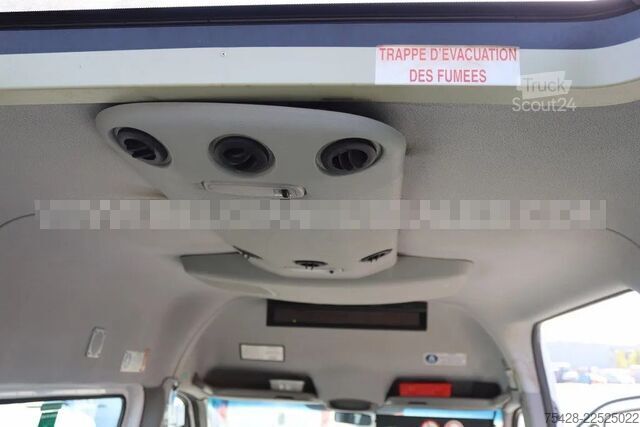 Minibussi Mercedes-Benz Sprinter Transfer 45/ Basic 45 / 7.4m / Automat...