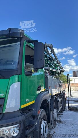 Pompă automată de beton Mercedes-Benz Arocs 3246
