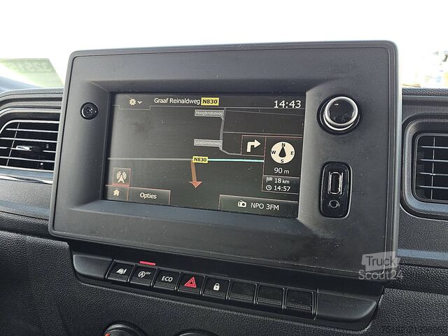 čemodāns RENAULT MASTER 2.3 Bakwagen Laadklep!