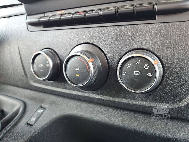 čemodāns RENAULT MASTER 2.3 Bakwagen Laadklep!