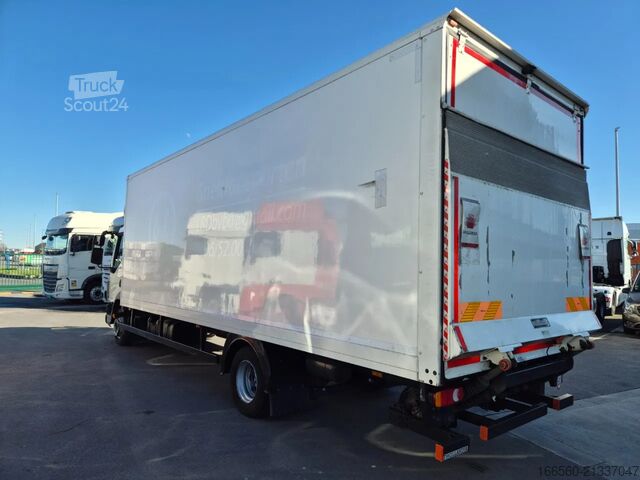 Closed bin DAF LF 210 FA