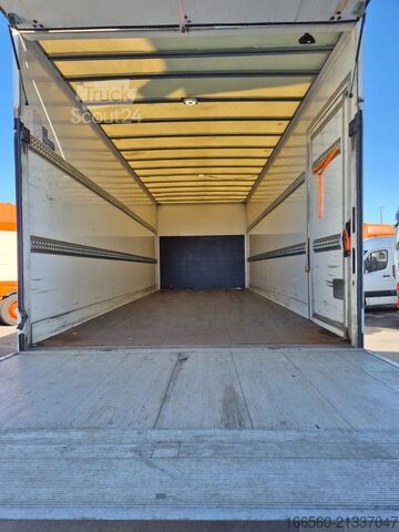 Closed bin DAF LF 210 FA