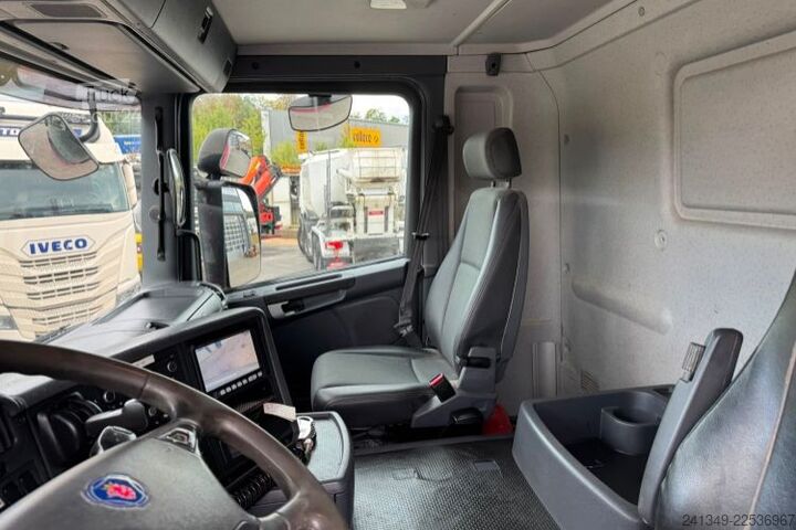 Speciallastbil SCANIA G440 6x2 Getreidekipper