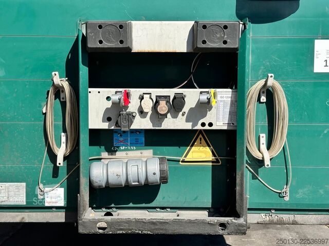 Naczepa otwarta z plandeką SCHMITZ CARGOBULL SCB*S3T MegaTrailer Curtainsider Edscha