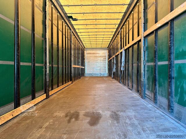 Naczepa otwarta z plandeką SCHMITZ CARGOBULL SCB*S3T MegaTrailer Curtainsider Edscha