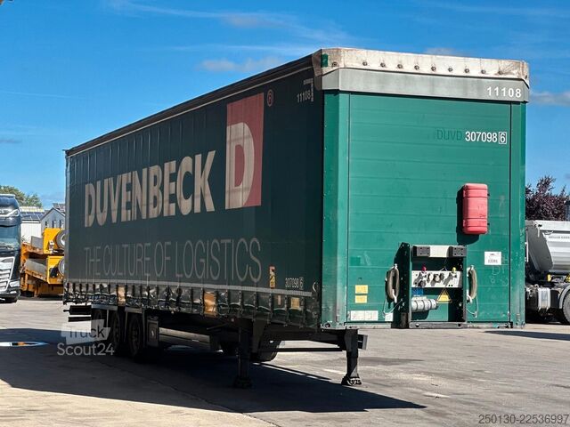 Naczepa otwarta z plandeką SCHMITZ CARGOBULL SCB*S3T MegaTrailer Curtainsider Edscha