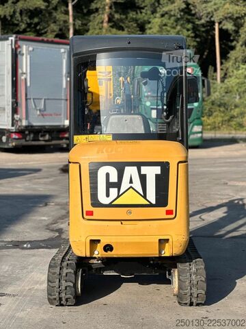 Minibagger CATERPILLAR 301.7D Gummikette / 2 Löffel / Schwenkschaufel
