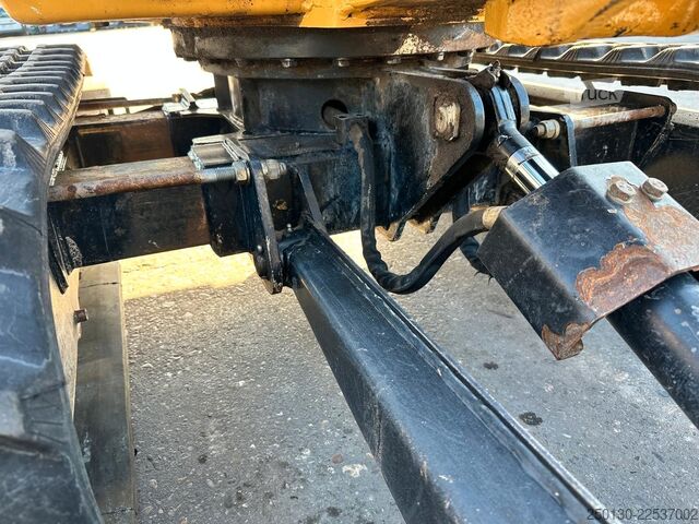 Minibagger CATERPILLAR 301.7D Gummikette / 2 Löffel / Schwenkschaufel