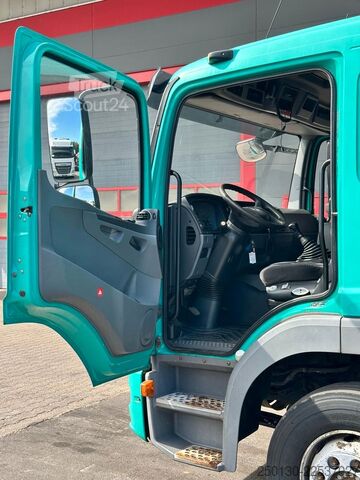 Ciężarówka z płaską platformą MERCEDES-BENZ Atego 1530 4x2 BB Pritsche