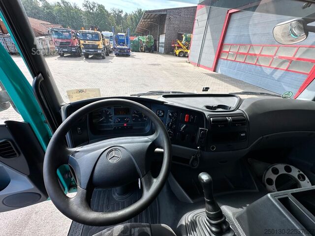 Ciężarówka z płaską platformą MERCEDES-BENZ Atego 1530 4x2 BB Pritsche