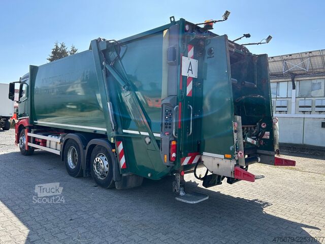 Сміттєвоз MERCEDES-BENZ Actros 2533 / Faun VarioPress 524 + Schüttung
